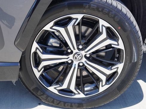 Used 2023 Toyota RAV4 XSE w/ Weather Package AWD/4WD image 16