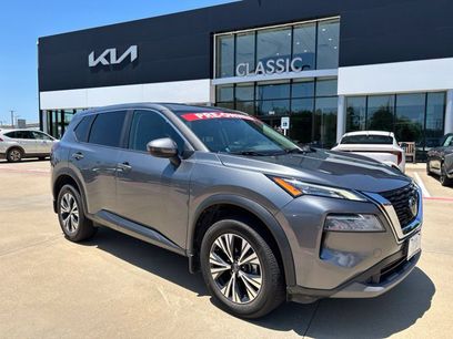 Used 2023 Nissan Rogue SV