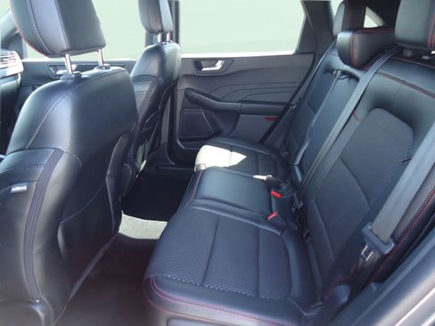 Used 2023 Ford Escape ST-Line w/ Tech Pack #1 AWD/4WD image 27