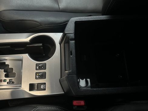 Used 2022 Toyota 4Runner SR5 Premium w/ Moonroof Package image 31