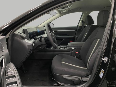 New 2025 Hyundai Sonata SE image 28