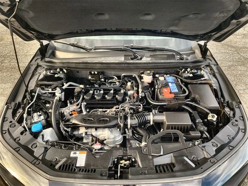 Used 2025 Honda Accord SE image 18