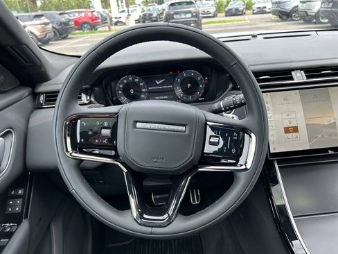 New 2026 Land Rover Range Rover Velar Dynamic SE image 24