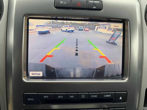 Used 2012 Ford F150 Raptor w/ Raptor Luxury Pkg image 22