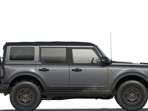 New 2025 Ford Bronco Badlands image 5