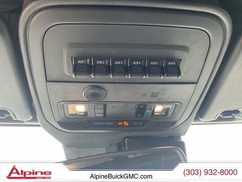 Used 2024 Ford Bronco Wildtrak AWD/4WD image 19
