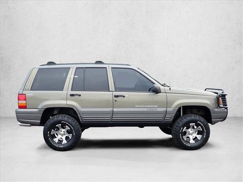 Used 1997 Jeep Grand Cherokee Laredo AWD/4WD image 4