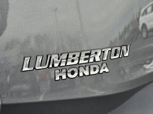 Used 2024 Nissan Rogue S image 16