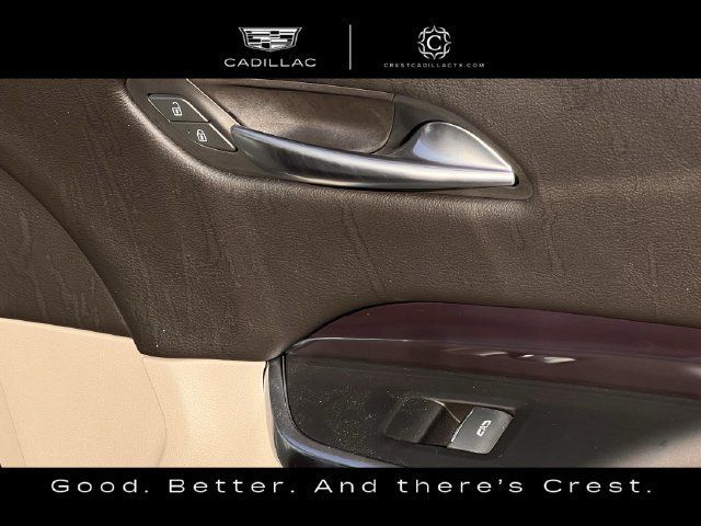 Used 2023 Cadillac XT4 Luxury w/ Cold Weather Package FWD image 28