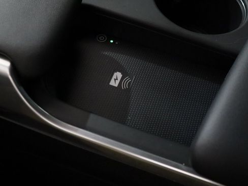 Certified 2025 Acura TLX w/ Technology Package image 23