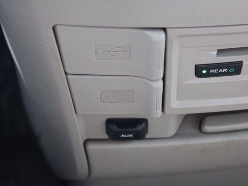 Used 2015 Honda Odyssey Touring image 47