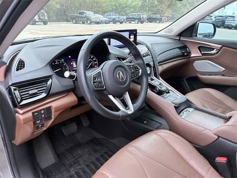 Used 2023 Acura RDX FWD w/ Technology Package image 2