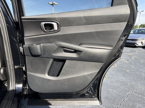 Used 2023 Kia Sorento S w/ Panoramic Sunroof Package FWD image 14