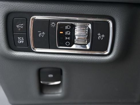 Used 2021 Lincoln Nautilus Reserve w/ Equipment Group 201A AWD/4WD image 36