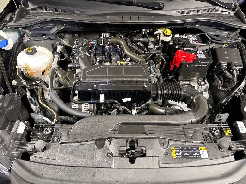 Used 2024 Ford Escape Active AWD/4WD image 9