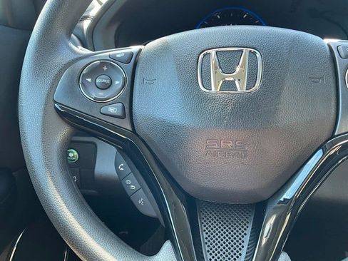 Used 2018 Honda HR-V EX image 20