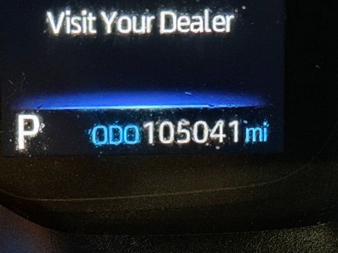 Used 2021 Toyota Corolla SE FWD image 37