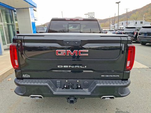 Used 2024 GMC Sierra 1500 Denali w/ Denali Reserve Package image 5