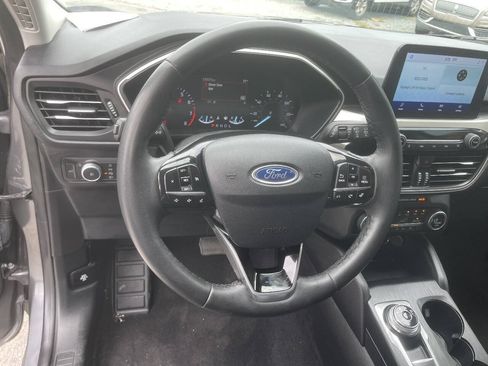 Used 2021 Ford Escape SEL FWD image 13