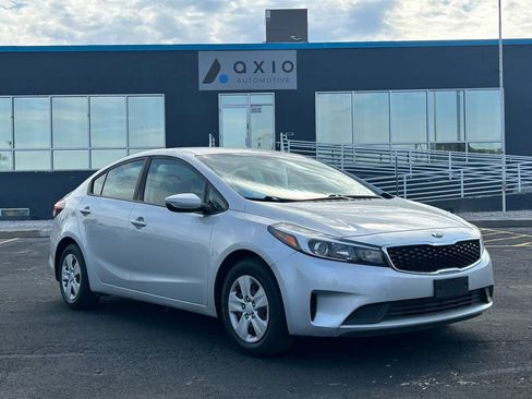 Used 2018 Kia Forte LX FWD image 1