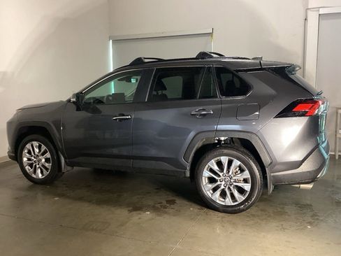 Used 2025 Toyota RAV4 Limited w/ Advanced Technology Package AWD/4WD image 8