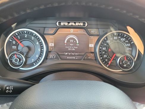 Used 2020 RAM 1500 Laramie image 7