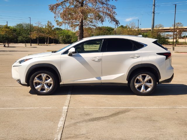 Used 2017 Lexus NX 200t FWD w/ Premium Package image 4