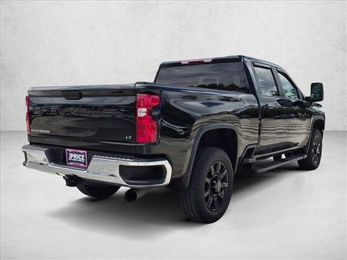Used 2023 Chevrolet Silverado 2500 LT w/ Convenience Package AWD/4WD image 5