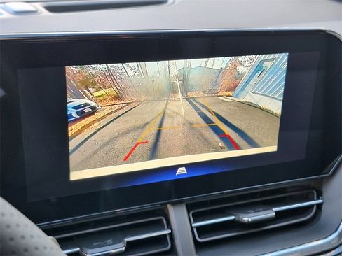 New 2026 Chevrolet Trax RS w/ Sunroof Package image 20