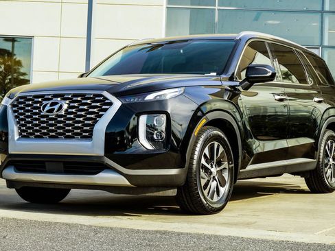 Used 2022 Hyundai Palisade SEL w/ Cargo Package FWD image 8