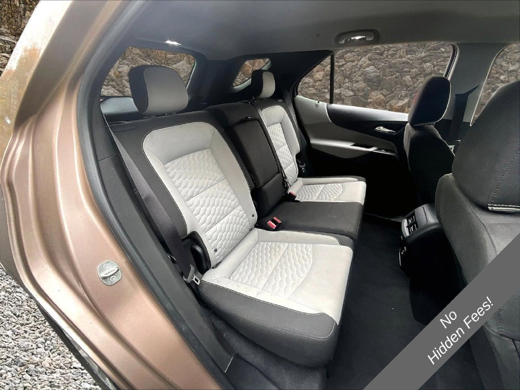 Used 2019 Chevrolet Equinox LS w/ LS Convenience Package AWD/4WD image 23