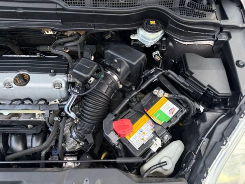 Used 2010 Honda CR-V LX image 36