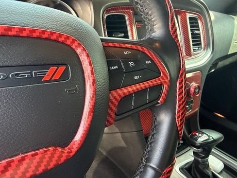 Used 2022 Dodge Charger SXT RWD image 16