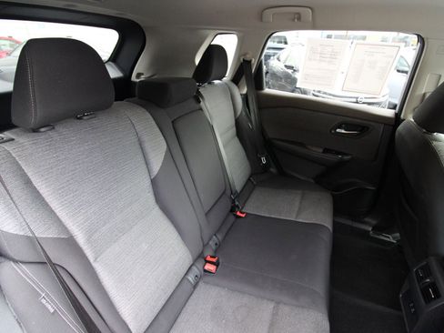 Used 2021 Nissan Rogue SV image 24