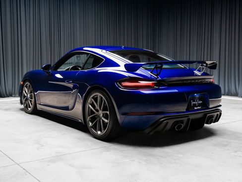 Used 2021 Porsche 718 Cayman GT4 RWD image 6