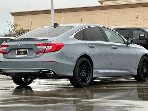 Used 2021 Honda Accord Sport Special Edition image 6