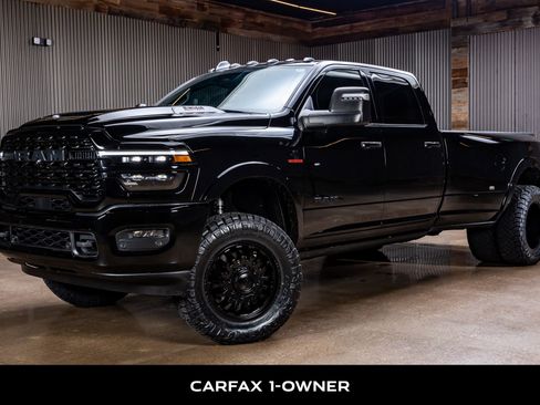 Used 2025 RAM 3500 Limited image 5