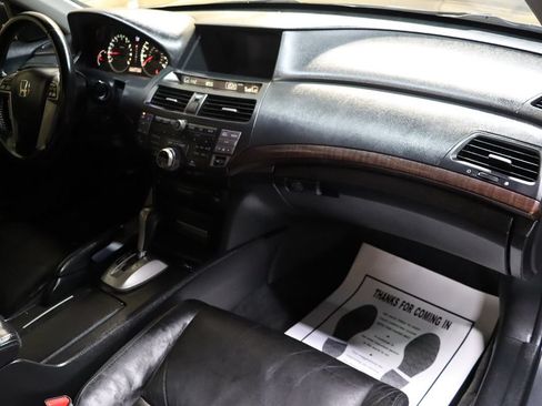 Used 2009 Honda Accord EX-L image 57