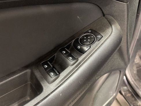 Used 2024 Ford Edge SEL image 22