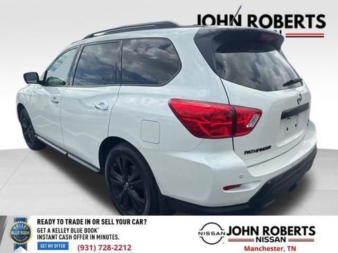 Used 2018 Nissan Pathfinder SL w/ Midnight Edition Package image 5