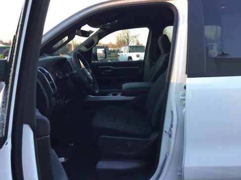 New 2026 RAM 1500 Big Horn AWD/4WD image 13