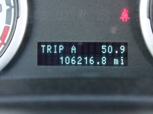 Used 2010 Ford Focus SE FWD image 34