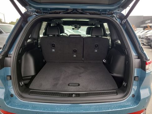 New 2026 Jeep Grand Cherokee Limited AWD/4WD image 8