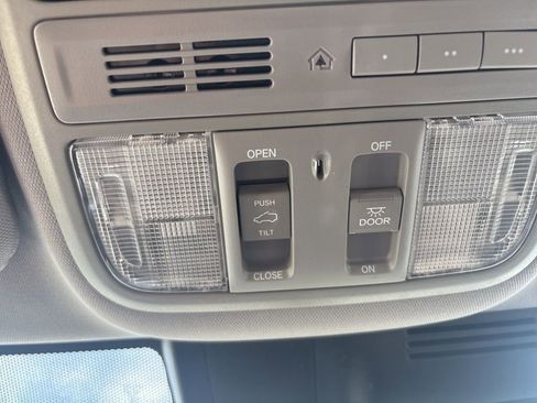 Used 2019 Honda CR-V EX-L image 24