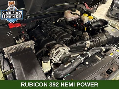 Used 2021 Jeep Wrangler Unlimited Rubicon w/ Dual Top Group AWD/4WD image 35