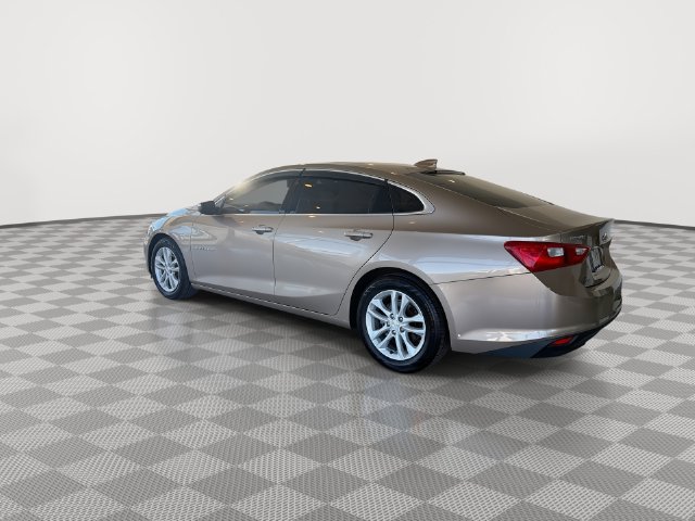 Used 2018 Chevrolet Malibu LT FWD image 7