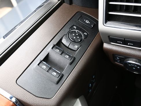 Used 2020 Ford F250 King Ranch w/ FX4 Off-Road Package image 24