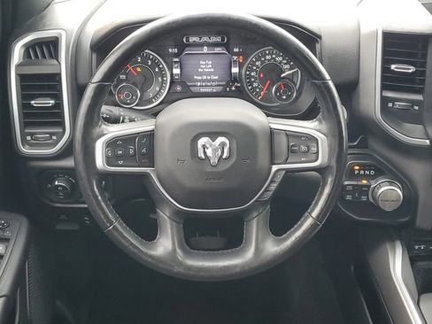 Used 2019 RAM 1500 Big Horn AWD/4WD image 13