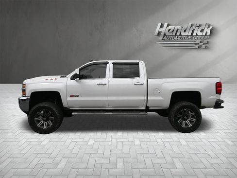 Used 2019 Chevrolet Silverado 2500 LTZ w/ Duramax Plus Package image 9