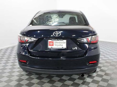 Used 2017 Toyota Yaris iA FWD image 5